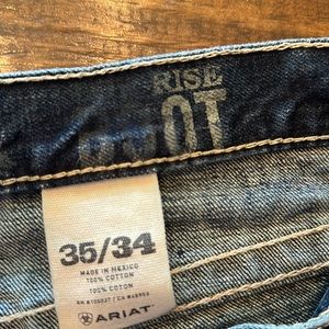 Ariat M4 low rise boot cut. Denim. 35x34